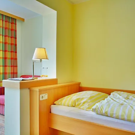 Bed & Breakfast Der Lecher